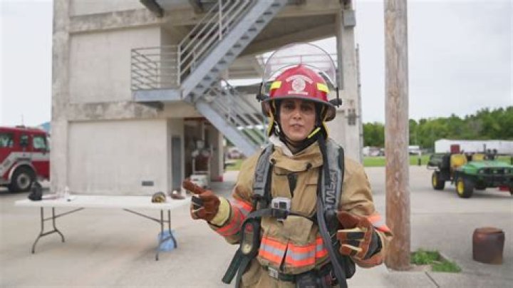 Can a volunteer firefighter leave work in PA?