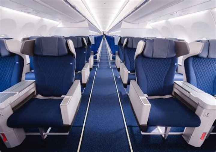 Does Indigo have French books?