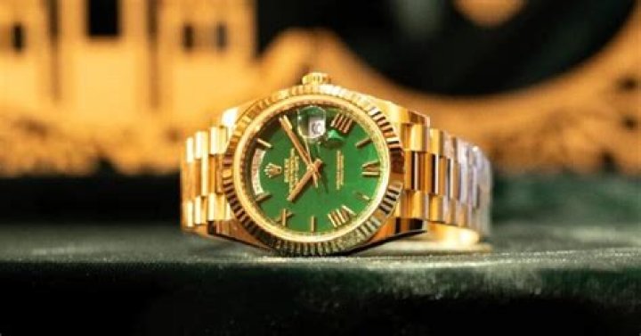 Does putting diamonds on a Rolex lower the value?