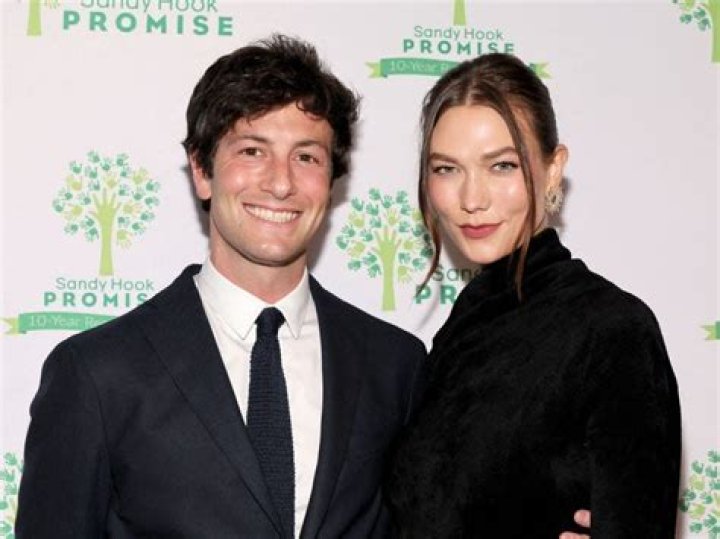 How did Karlie Kloss and Josh Kushner meet?