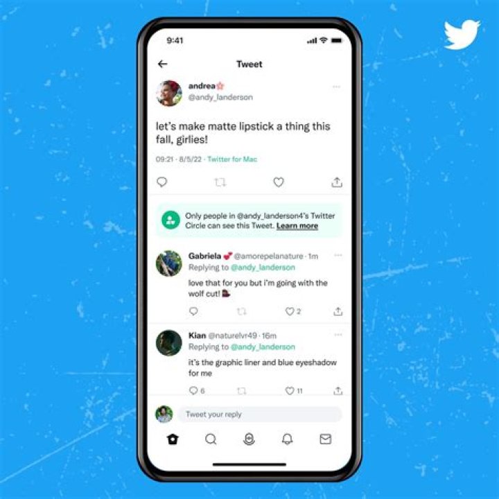 How do you favorite a tweet on mobile?