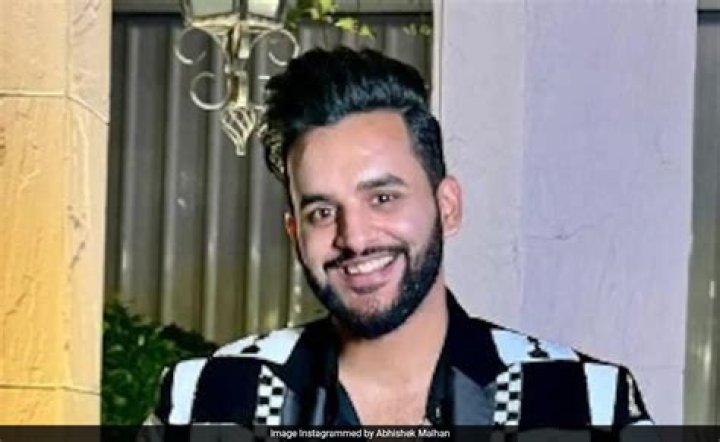 How do you say Insaan in Urdu?