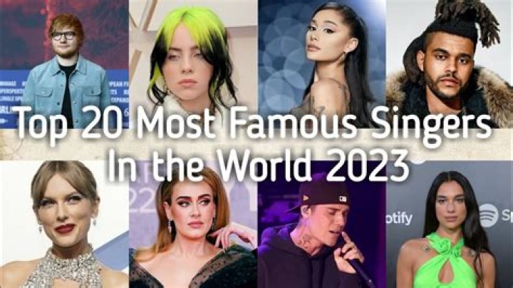 How much do famous singers make a year?