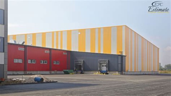 How much does it cost to build a 3000 sq ft warehouse?