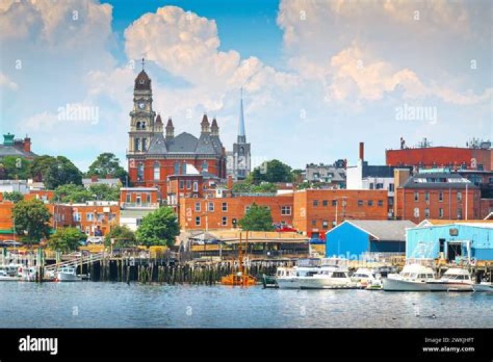 Is Gloucester MA A city or town?