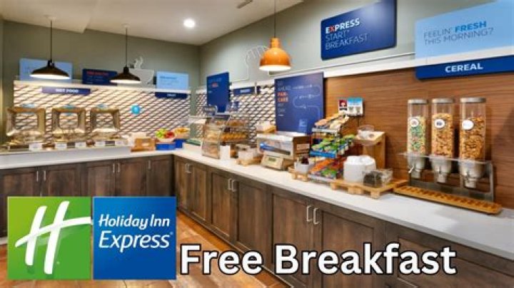 What credit cards does Holiday Inn accept?