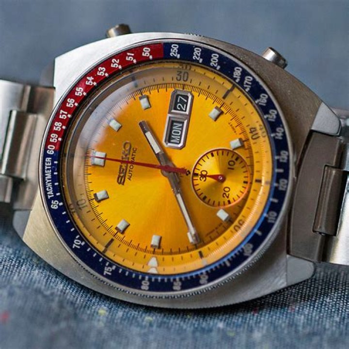 Which vintage watches are collectible?